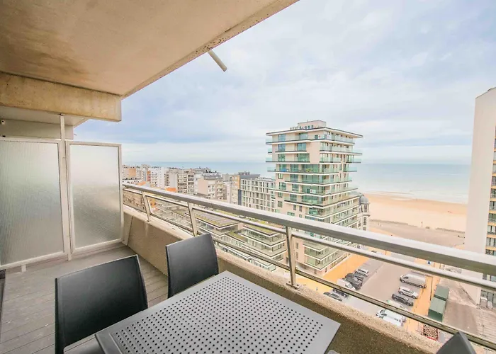 Teslang At Sea Ostend